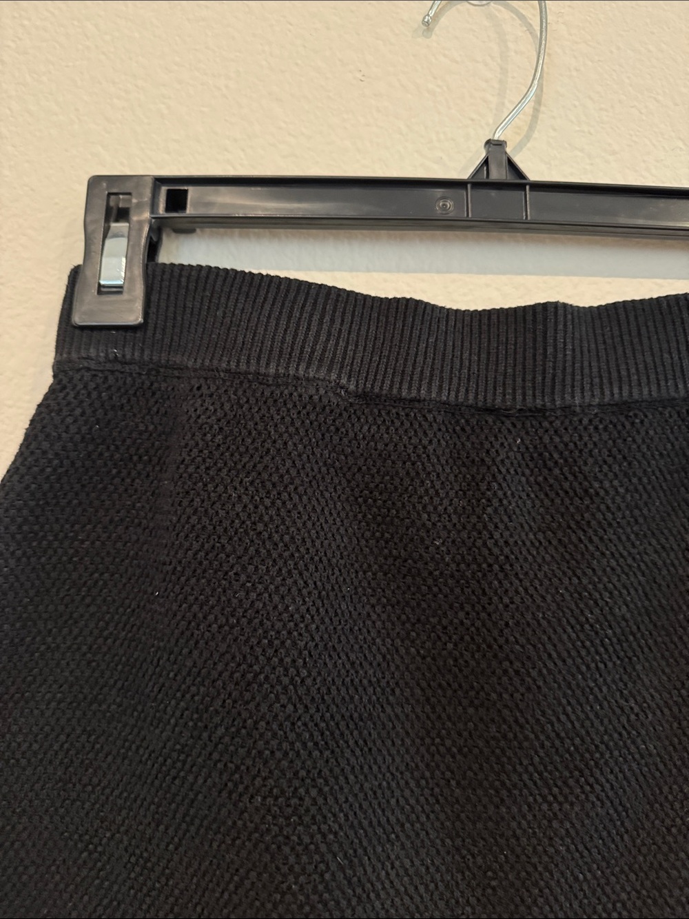 ALO Yoga Black Knit Mini Skirt with White Stripe Hem - Picture 8 of 9